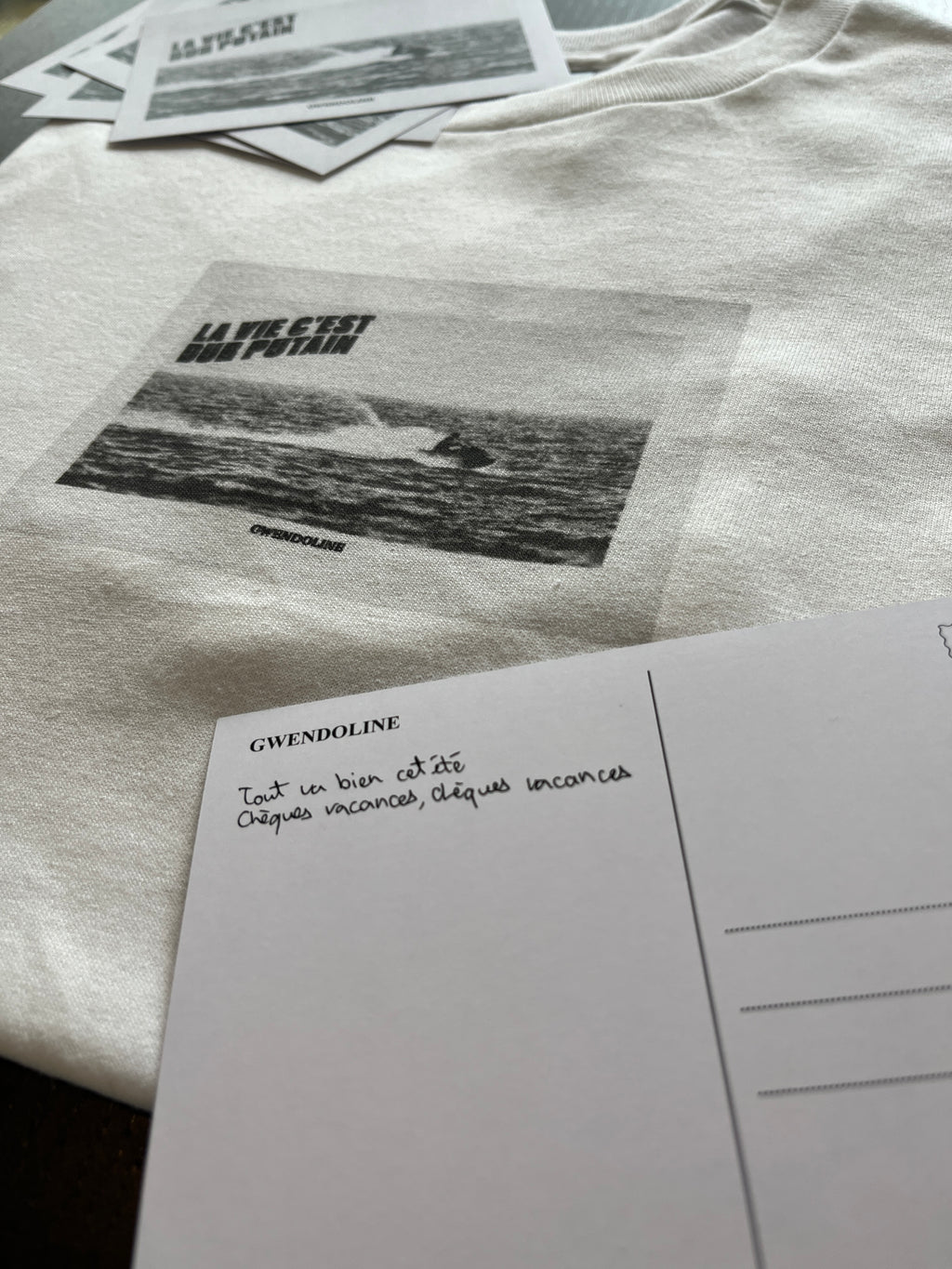 T-Shirt Blanc + 5 cartes postales Gwendoline