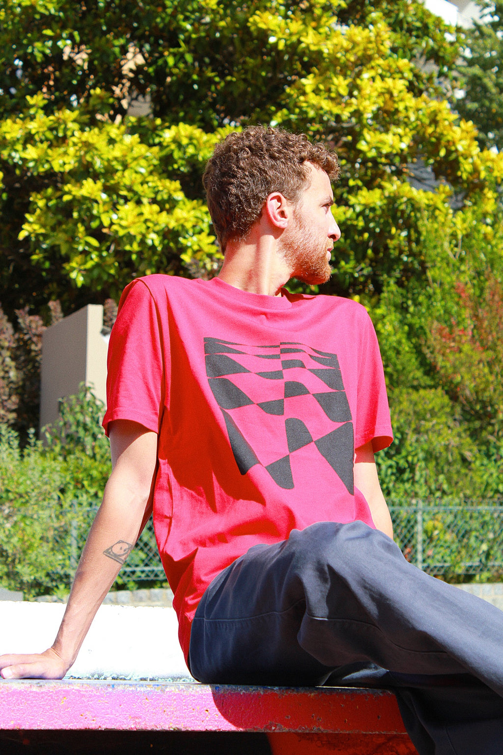 Melting Logo - T-Shirt Red
