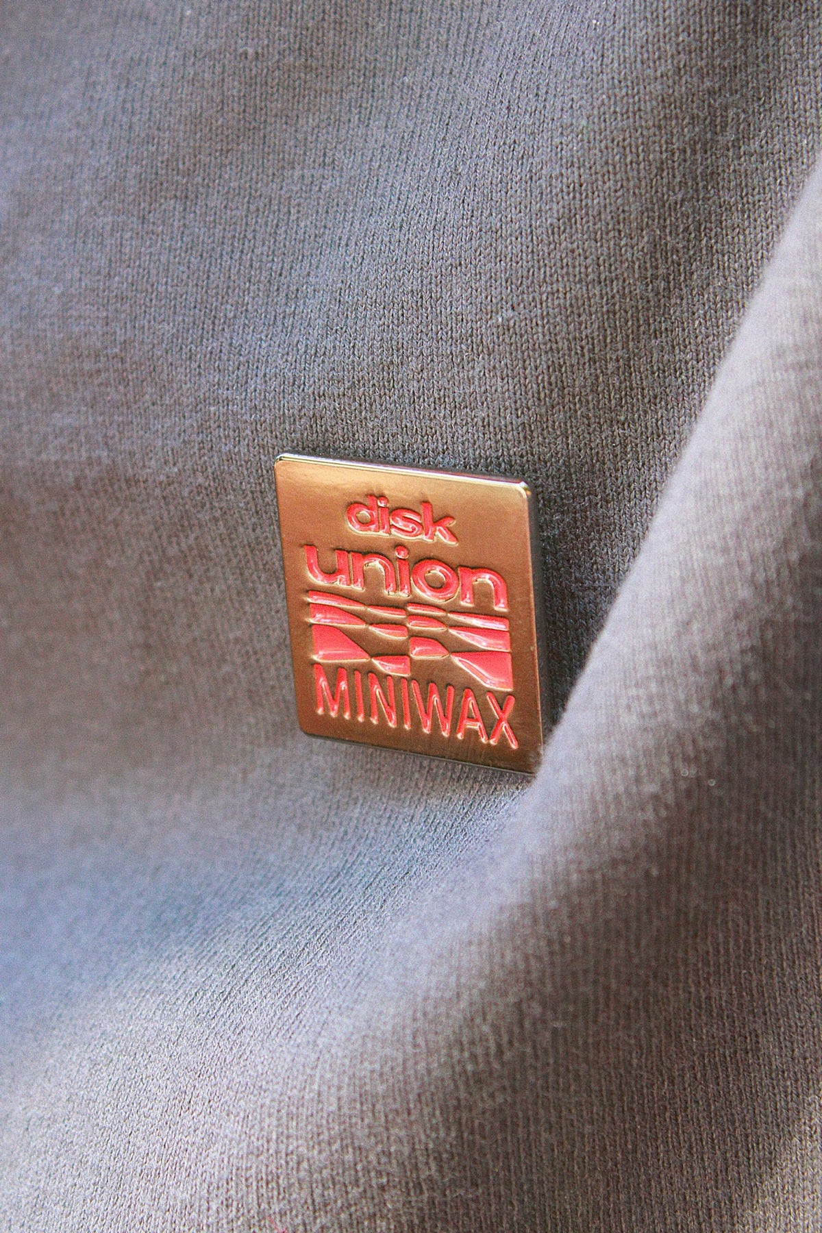 Melting Logo - Pin