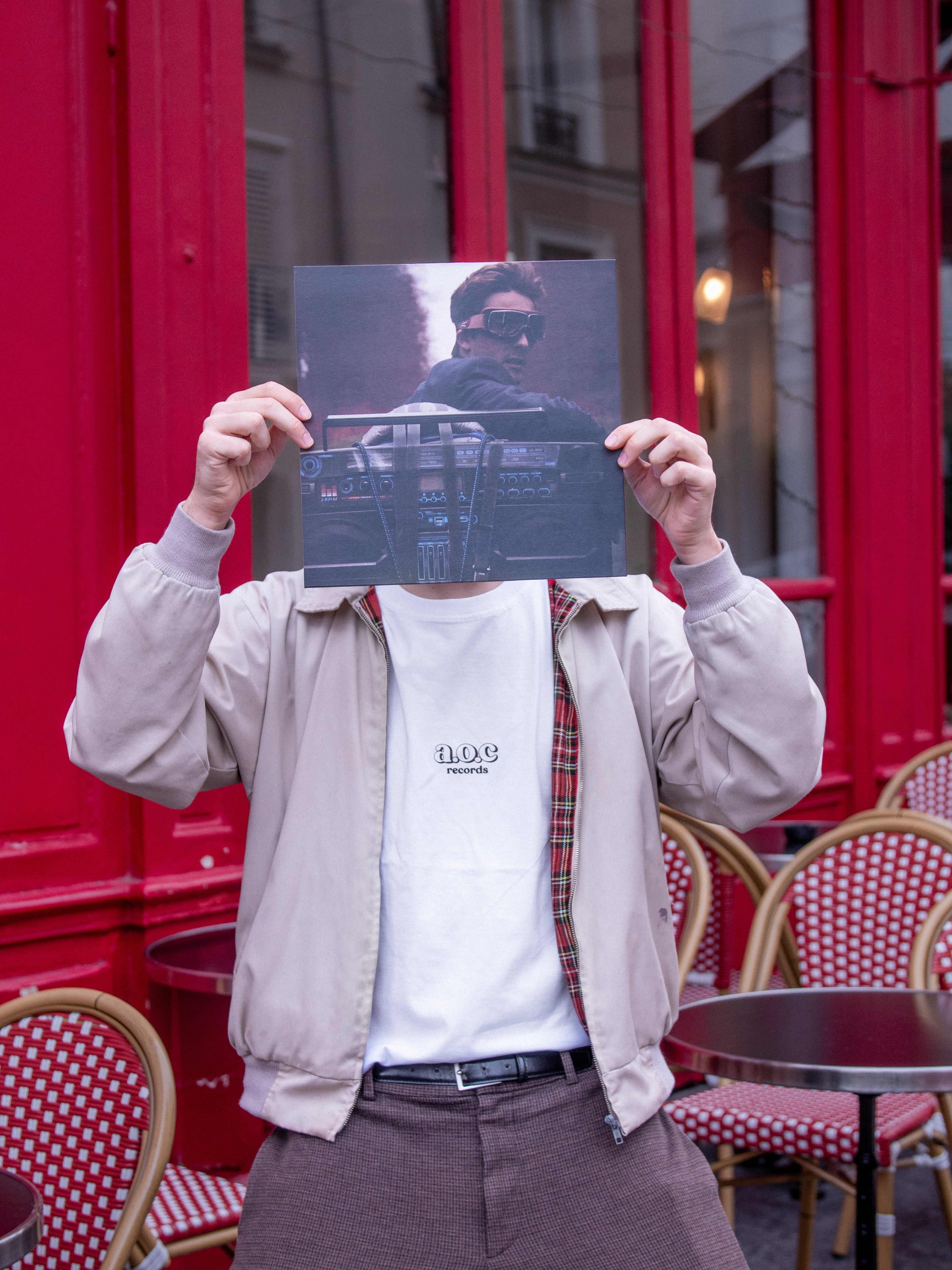 Bundle : T-Shirt AOC Records ROUGE + Vinyle "Georges - Georges"
