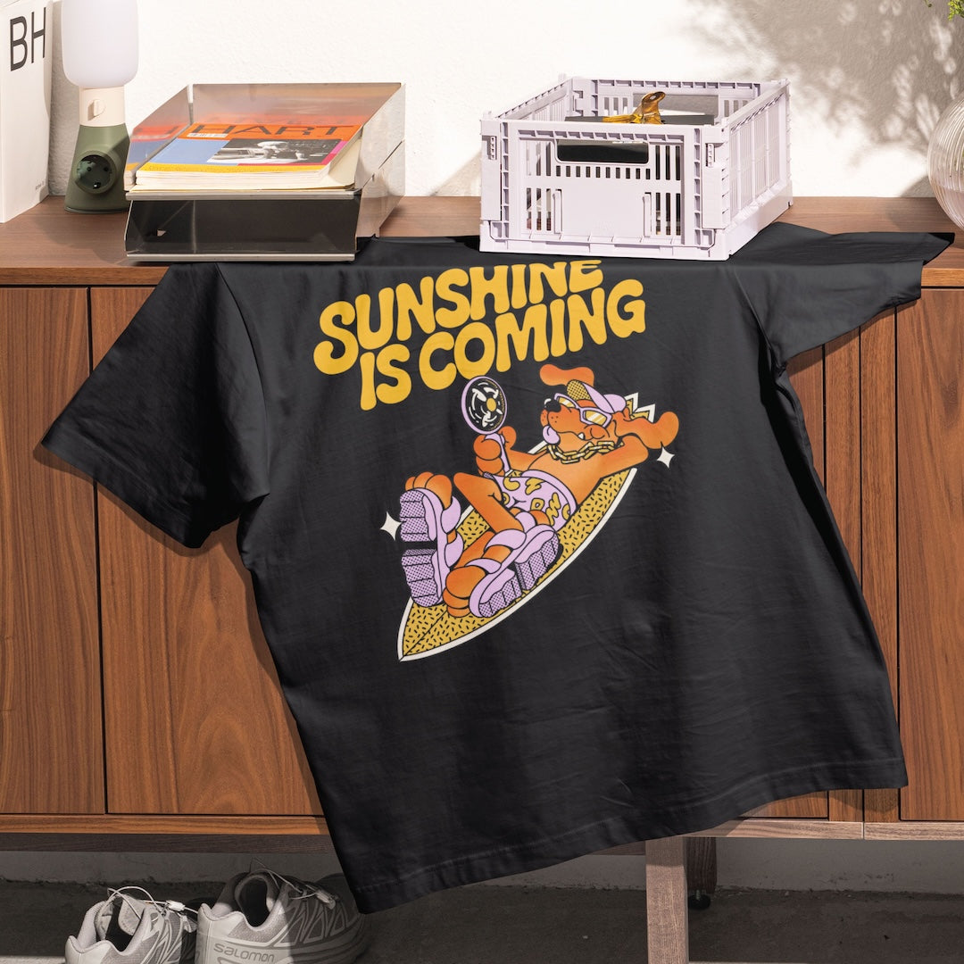 Sunshine Is Coming - Black T-Shirt Back Print (imprimé dos)