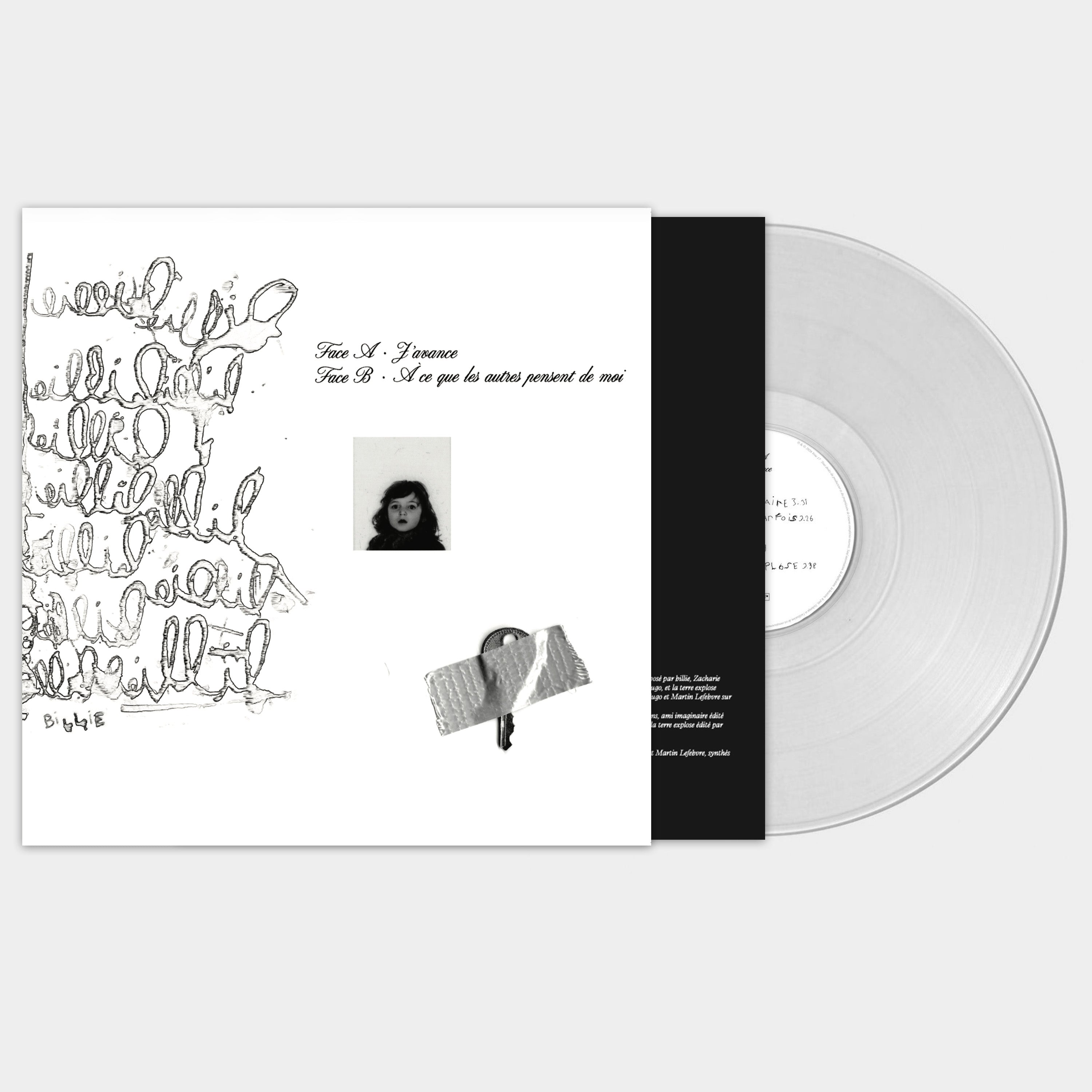 j'avance / à ce que les autres pensent de moi