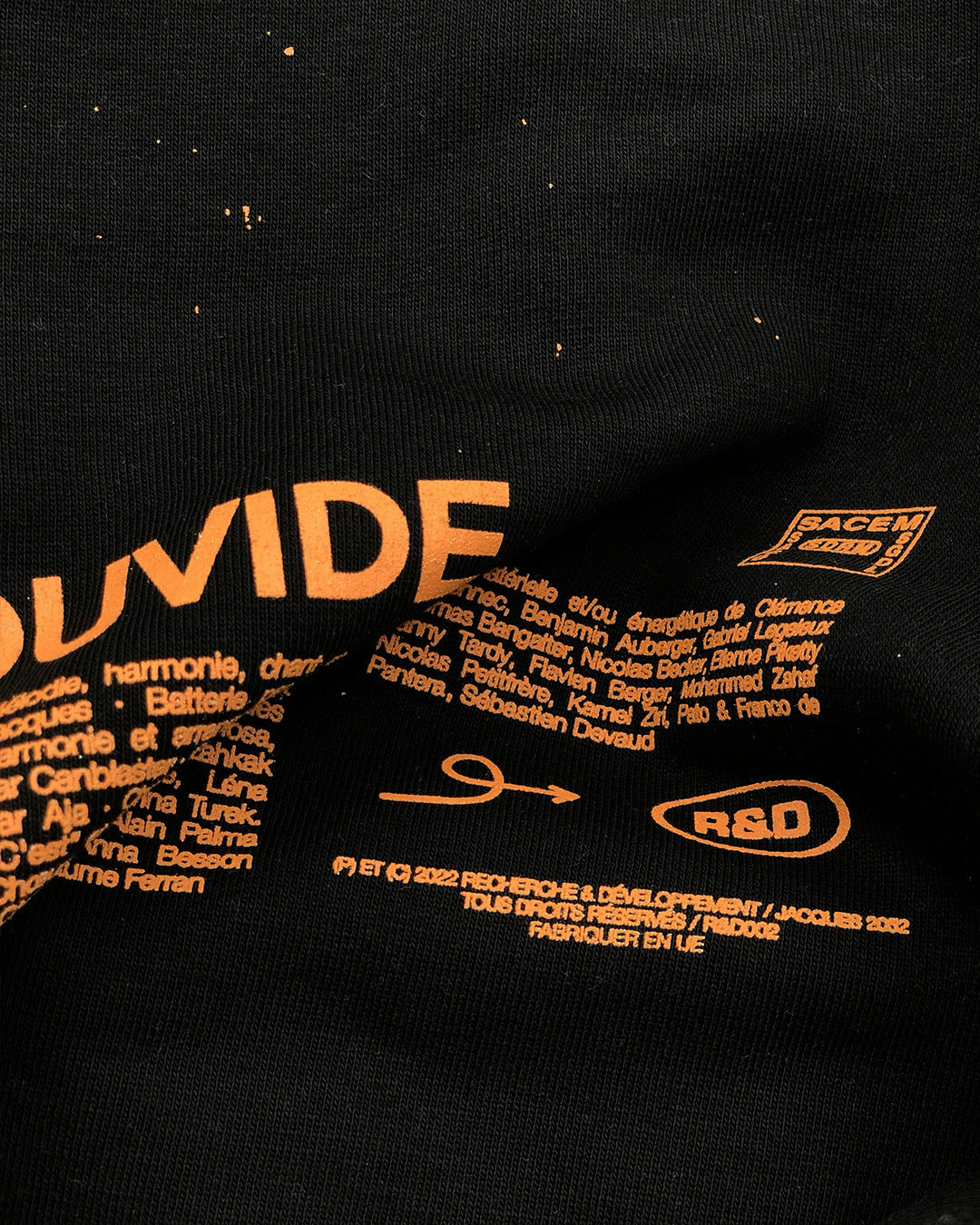 T-Shirt LIMPORTANCEDUVIDE